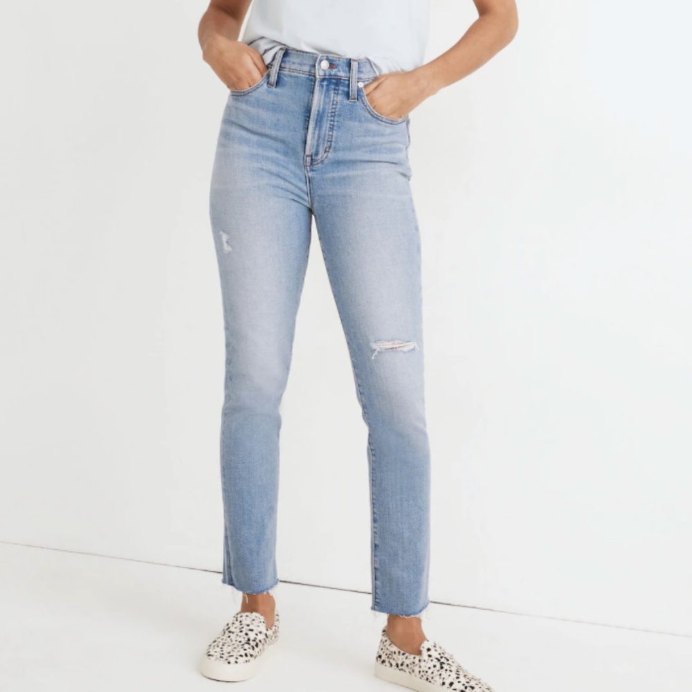 The Petite Perfect Vintage Jean in Coffey Wash: Worn-In Edition